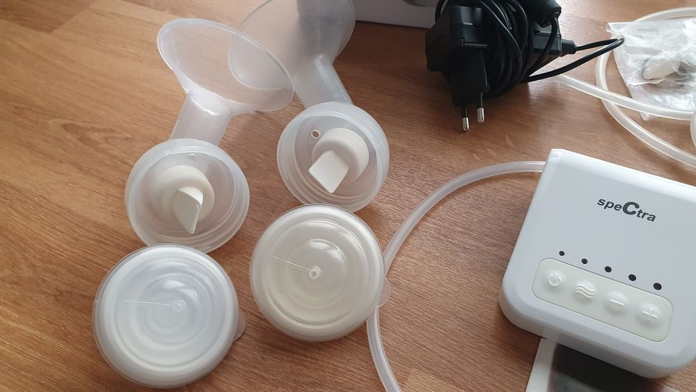 Pompa de san Spectra Q + rezerve noi