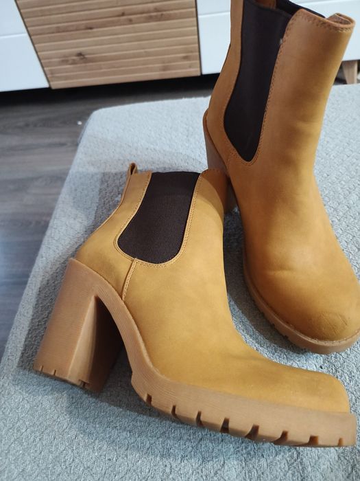 Дамски боти на ток.Зимни