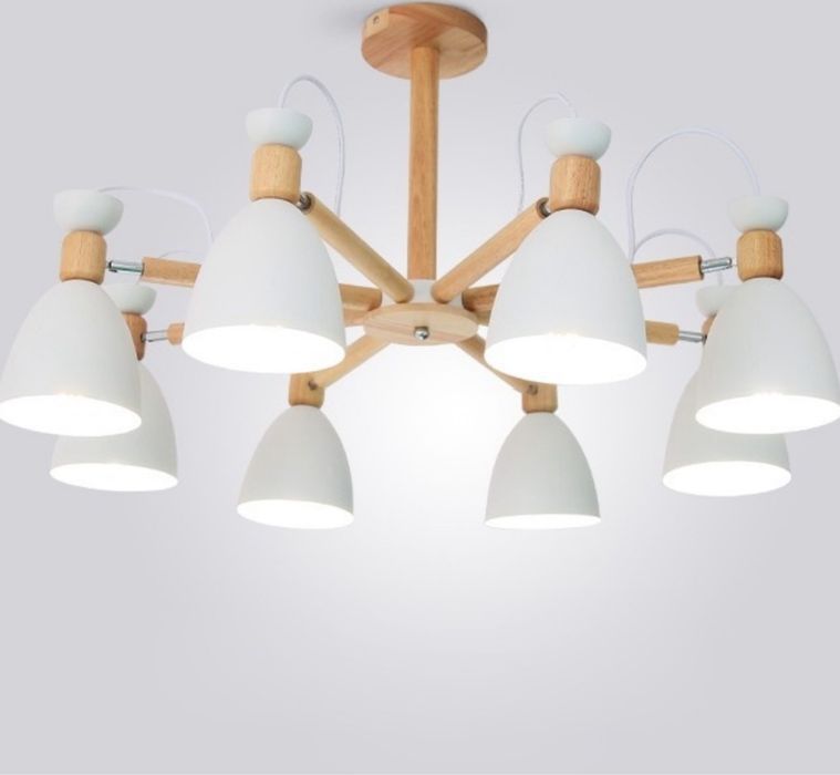 Люстра 8-ми рожковая с функцией регулировки направления света