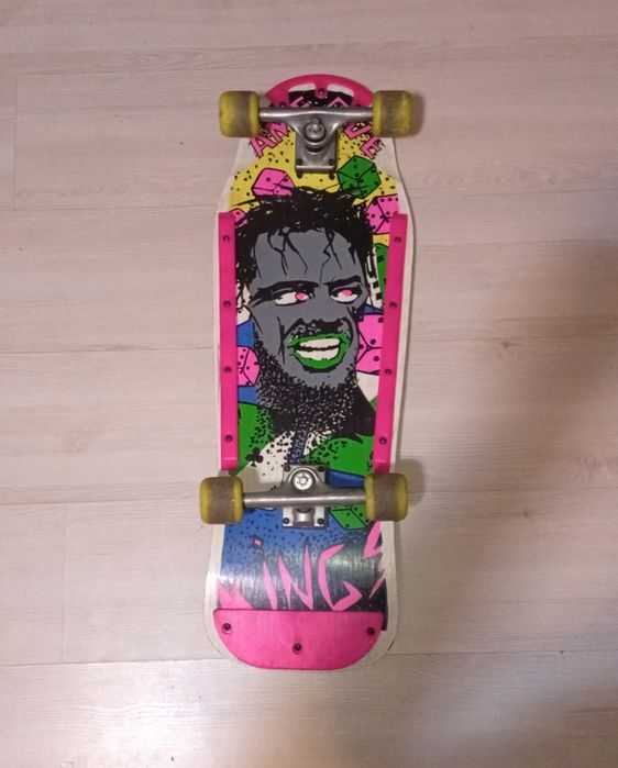 Skateboard holy sport retro-vintange