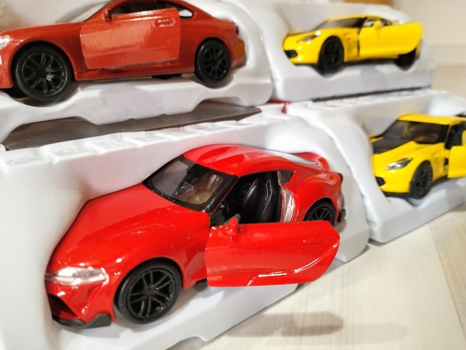 Colecție set mașinuțe hot wheels/welly Pepco stare f bună