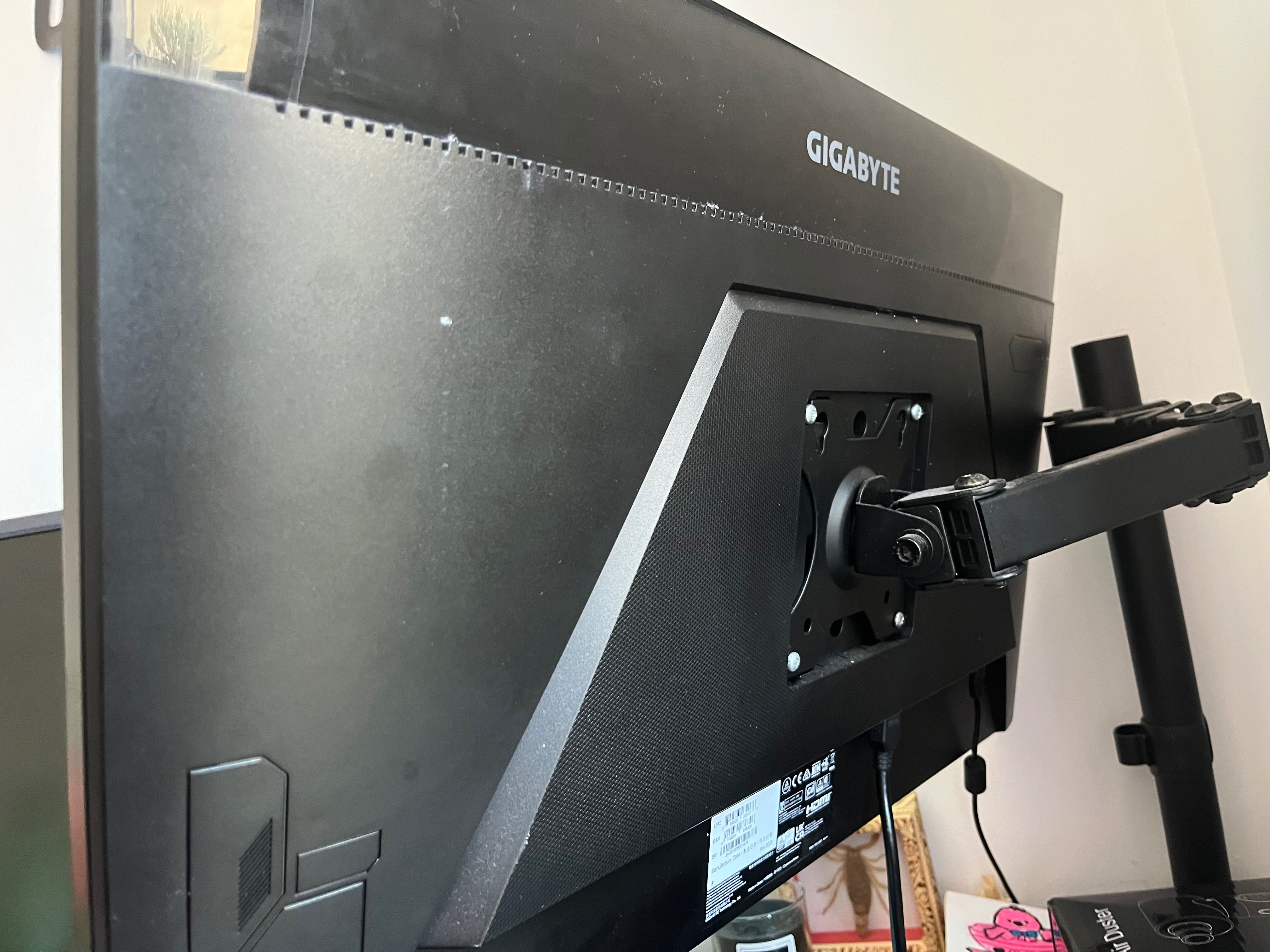 Монитор Gigabyte 27 inch 170 hz