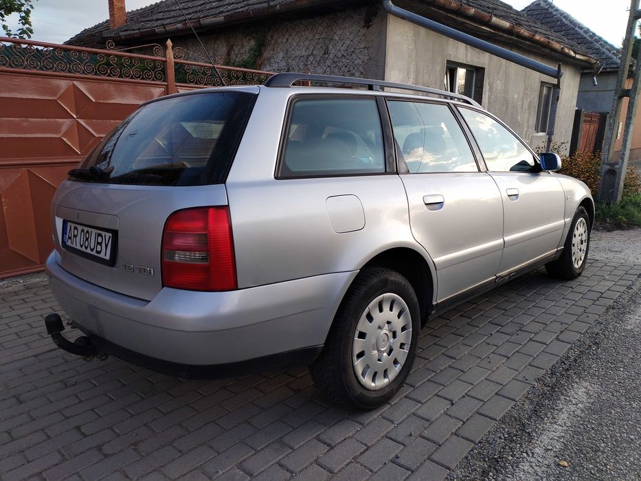 Vand Audi A4 in stare excelenta