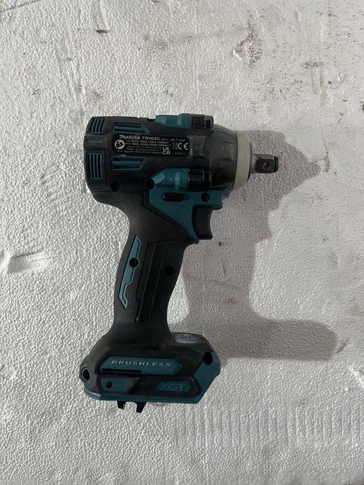 Impact 1/2 Makita TW004G 40V XGT 350Nm Nou