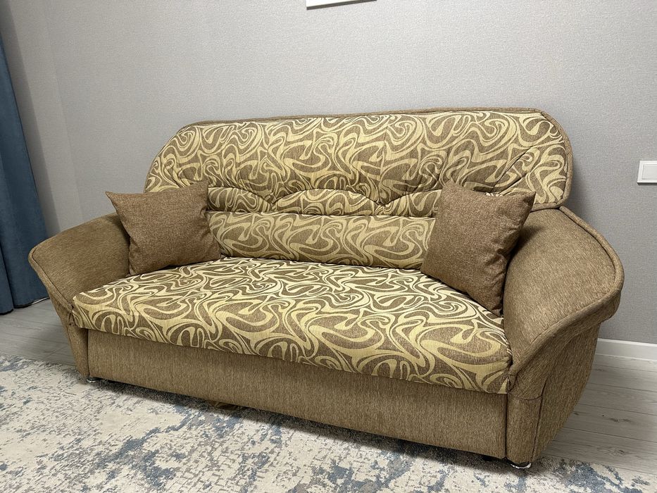 Мягкий уголок: диван и 1 кресло