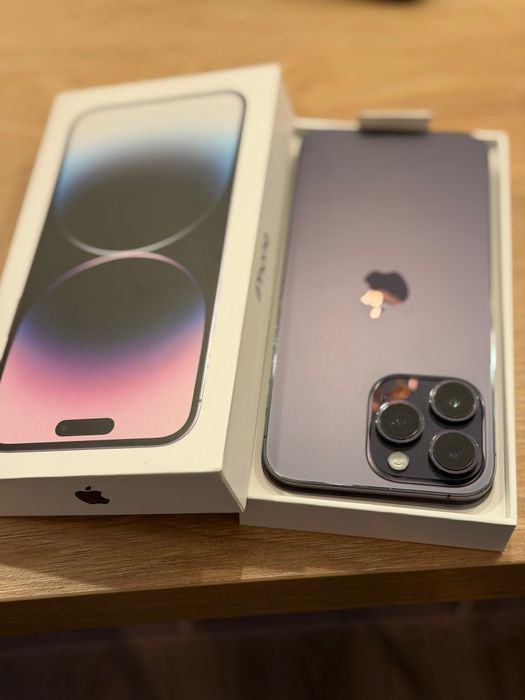 iPhone 14 pro max, impecabil.