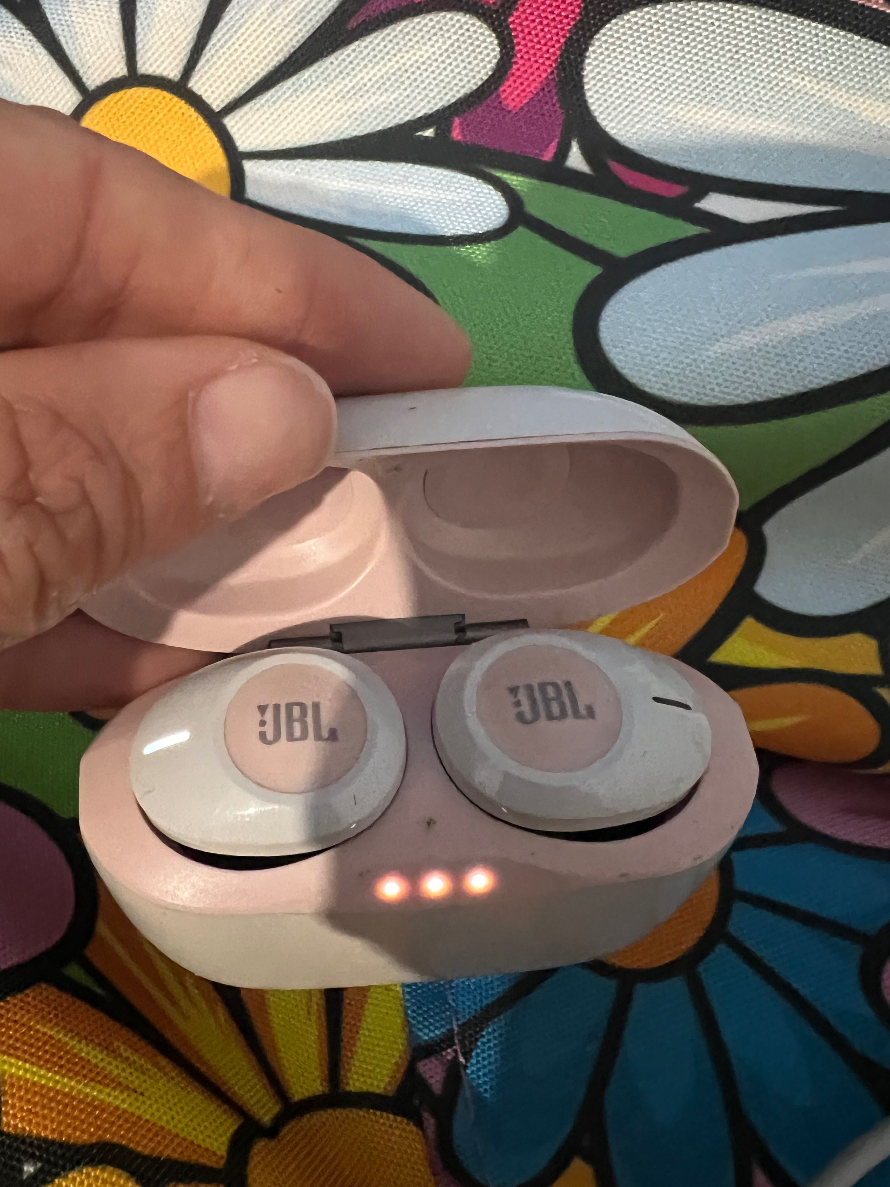 безжични слушалки JBL