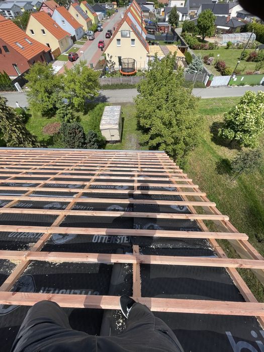 Reparatii si montaj acoperisuri