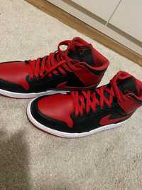 Nike air Jordan 1 mid !!!СПЕШНО!!!