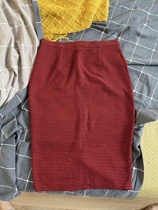 Юбка из плотной ткани