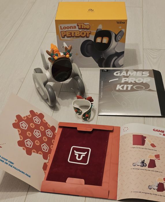 Robotul LOONA, cadoul perfect!