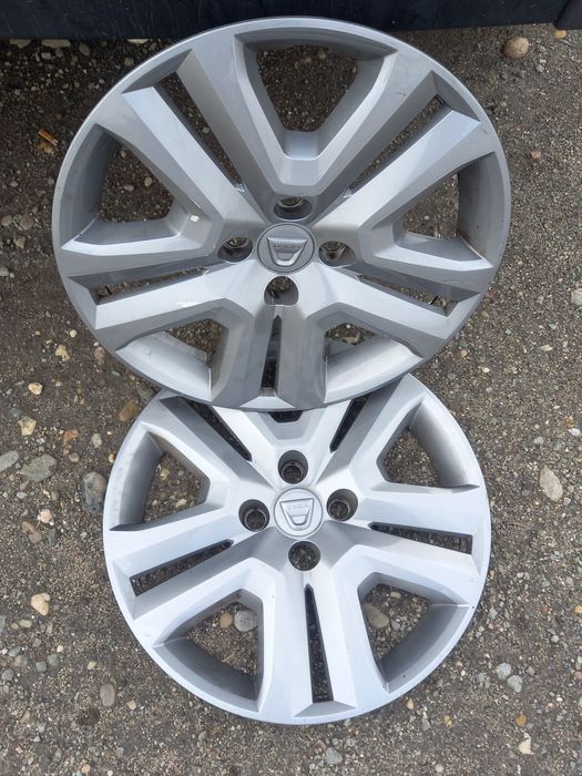 2 capace roti original DACIA  /R 16