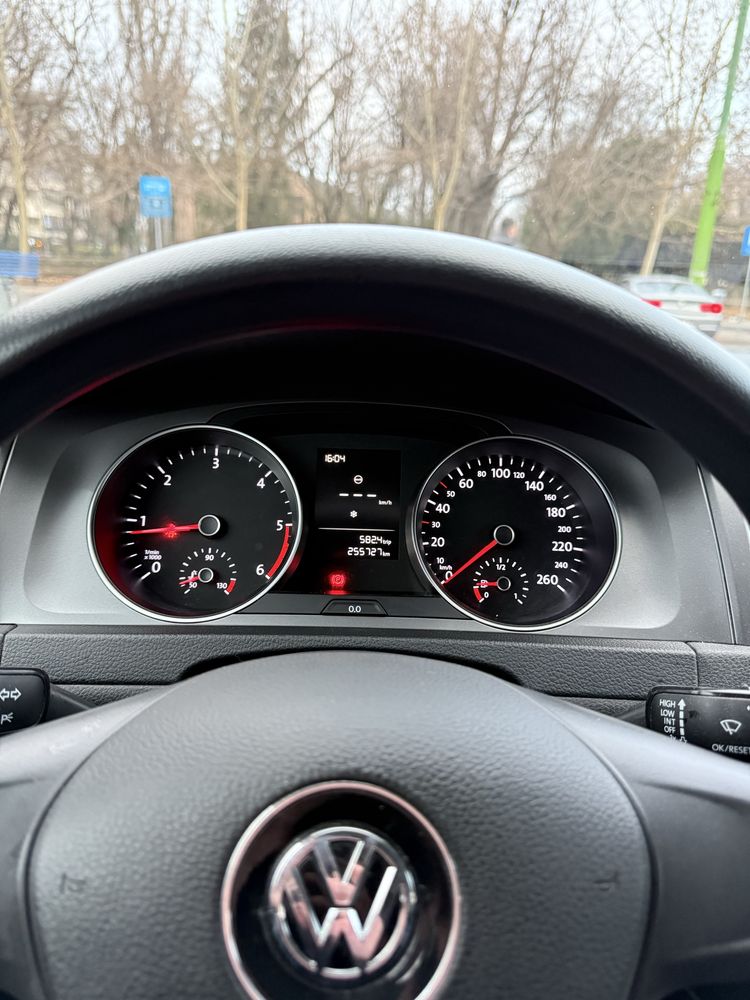 Volkswagen Golf 7 1.6 TDI 2016