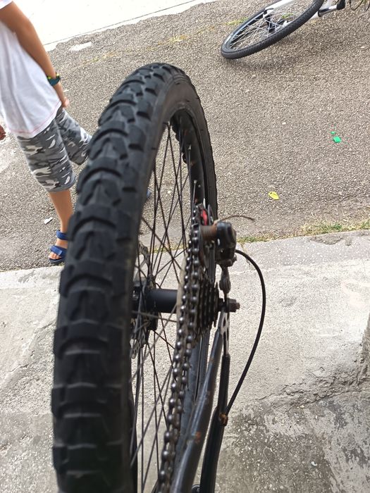 Bicicleta pentru piese