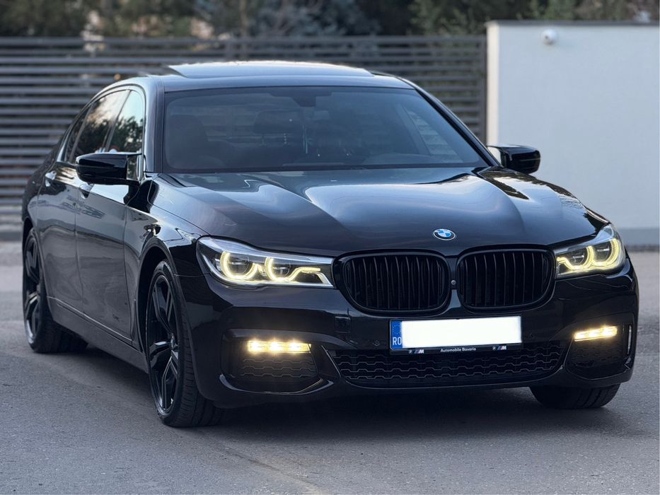 Bmw 730d L X-drive G11 - Long - M-pack/Panoramic Sky Lounge/Variante