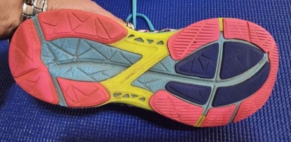 Asics Gel Noosa tri 11 размер 39