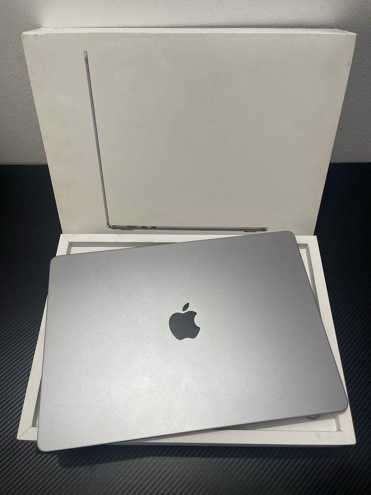 Apple MacBook Air (15.3" 2023) M2 Chip/8GB RAM / 256 GB SSD/ SpaceGray