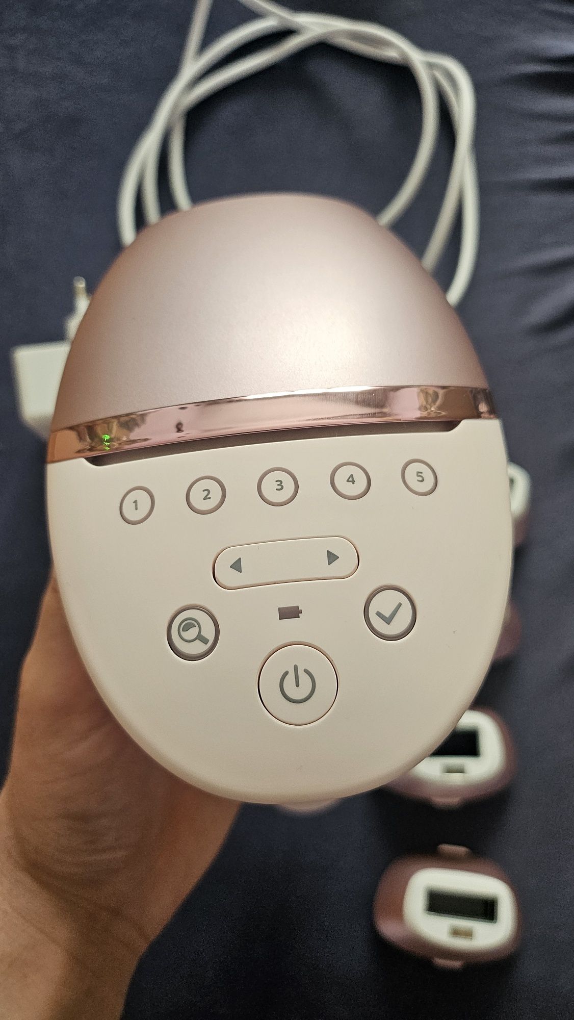Фотоепилатор Philips Lumea Bri958