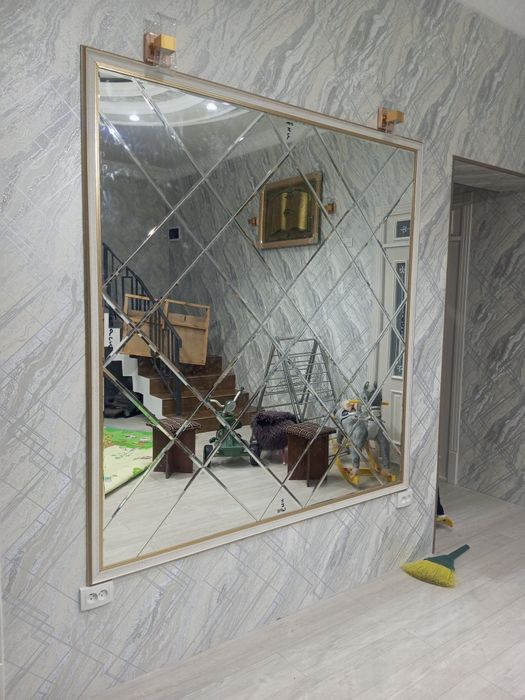 Ойна. Хизматлари