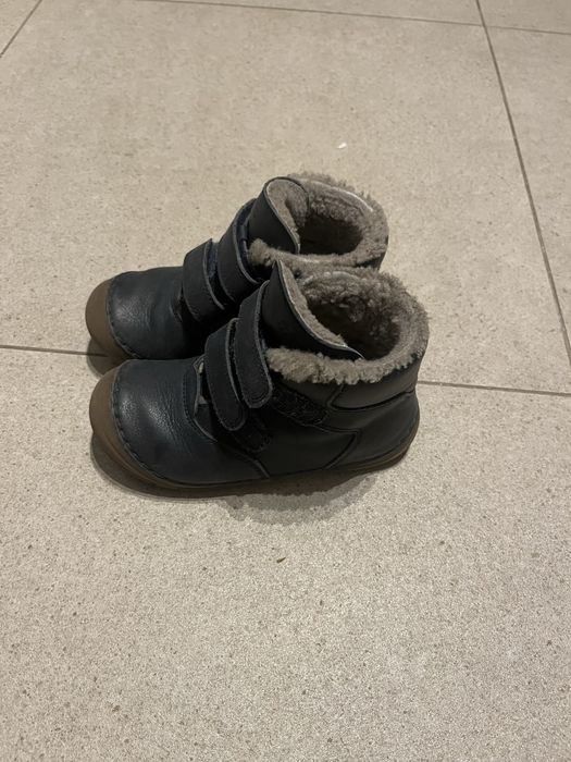 Ghete froddo marime 26 pentru baieti in stare foarte buna