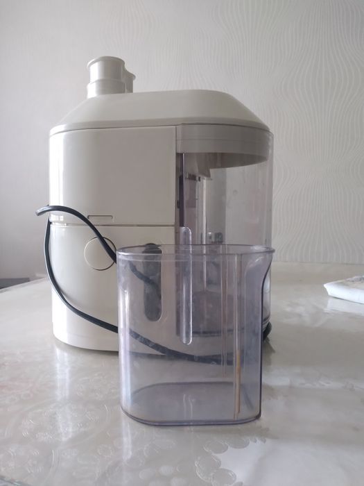 Продам Соковижималку фирмы  BrAun