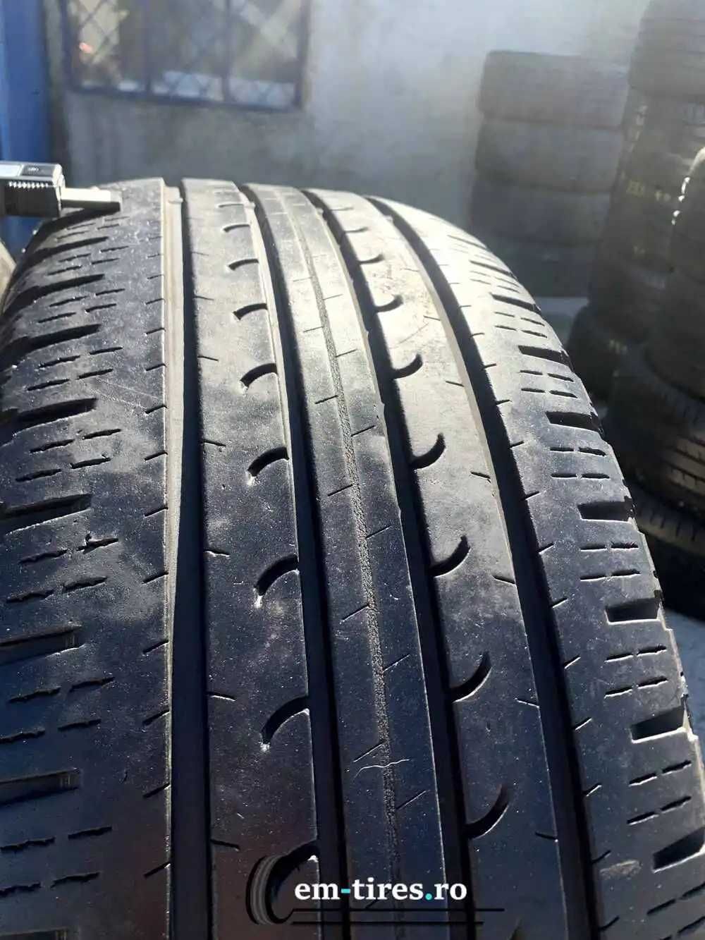 SET 2 Anvelope Vara 235/55 R19 GOODYEAR Efficient Grip SUV 105V