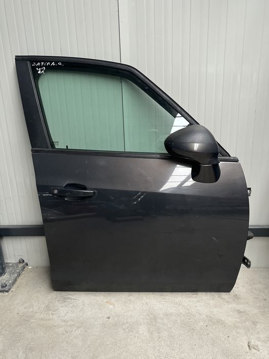 Ușa/Uși Opel Zafira C 2013 stânga-dreapta față-spate