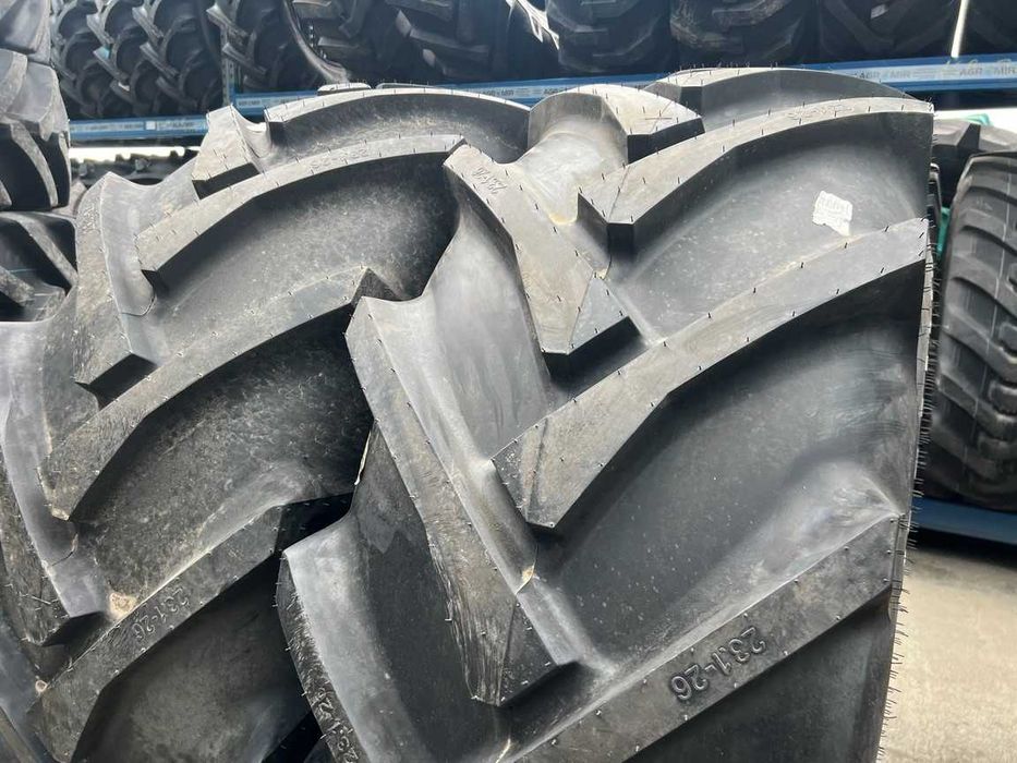 Cauciucuri 23.1-26 cu 16 pliuri noi pentru combina CASE, JOHN DEERE