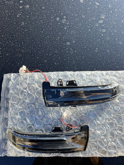 Динамични мигачи за Mercedes