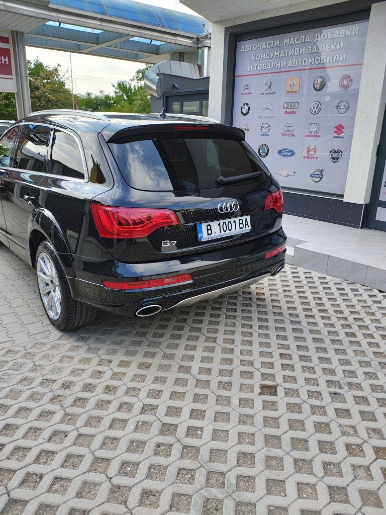 Audi Q7  3.0TDI S-Line