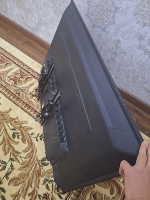 Телевизор 44 дюймов Foison — как новый, отличное качество!