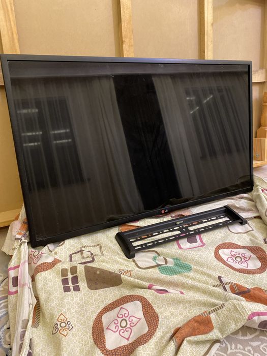 Телевизор lg б/у
