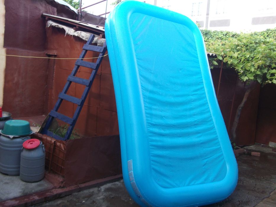 Piscina Bestway Noua.