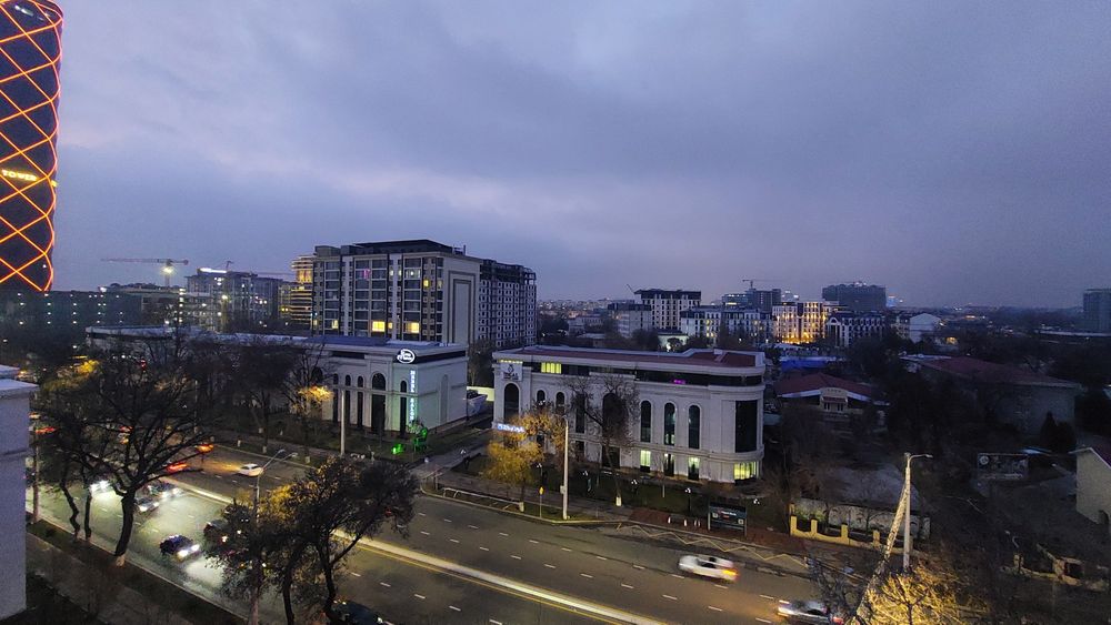 2-комнатная в центре, красивый вид из окна