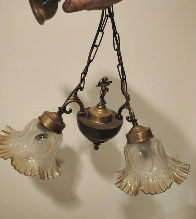 Superb lampadar antic cu 2 brațe din bronz in stilul Baroc, piesa deos