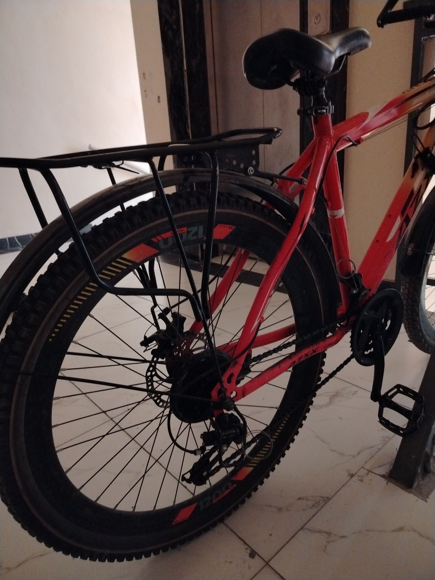 Velosiped sotildi