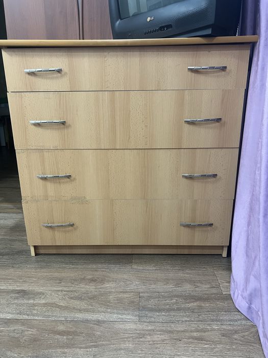 Продам комод шкаф