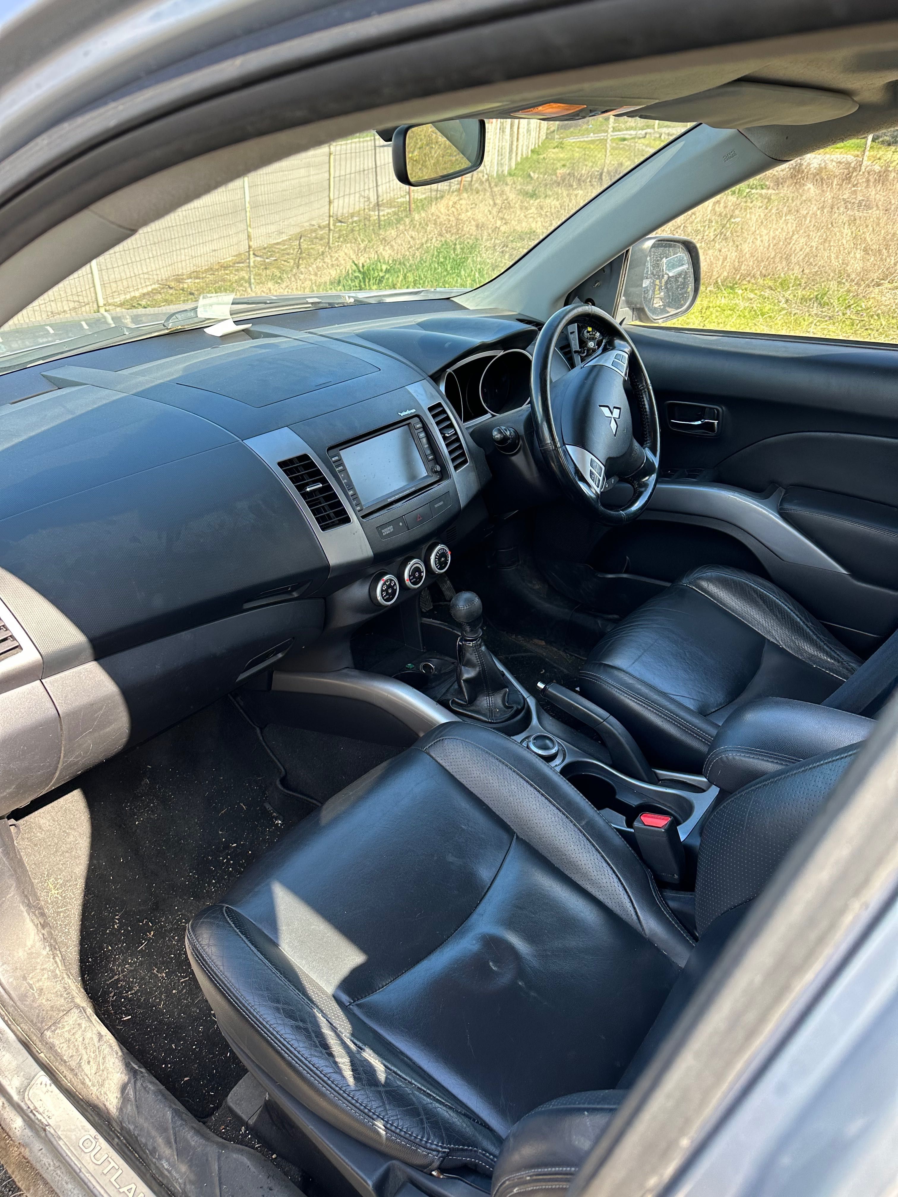 Mitsubishi outlander на части 2.0d 140кс