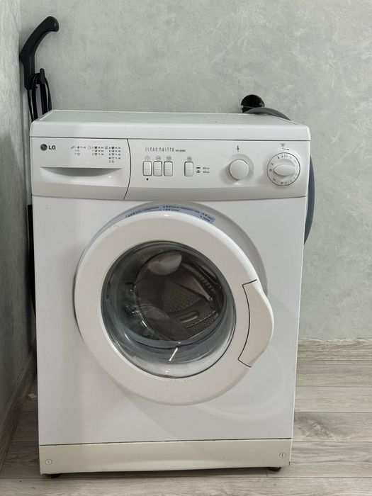 Продам стиральную машину б/у