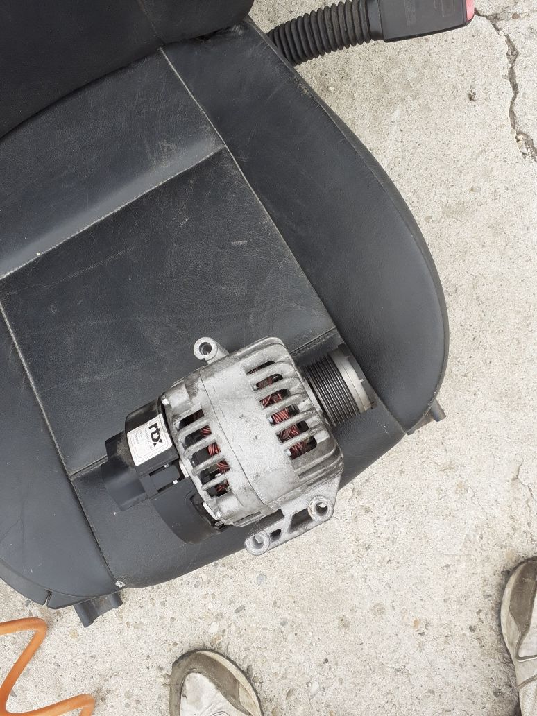 Alternator Opel 1,3 cdti electromotor 1,3 cdti corsa astra h combo noi