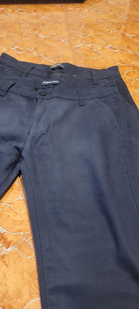 Pantaloni barbati lichidare stoc