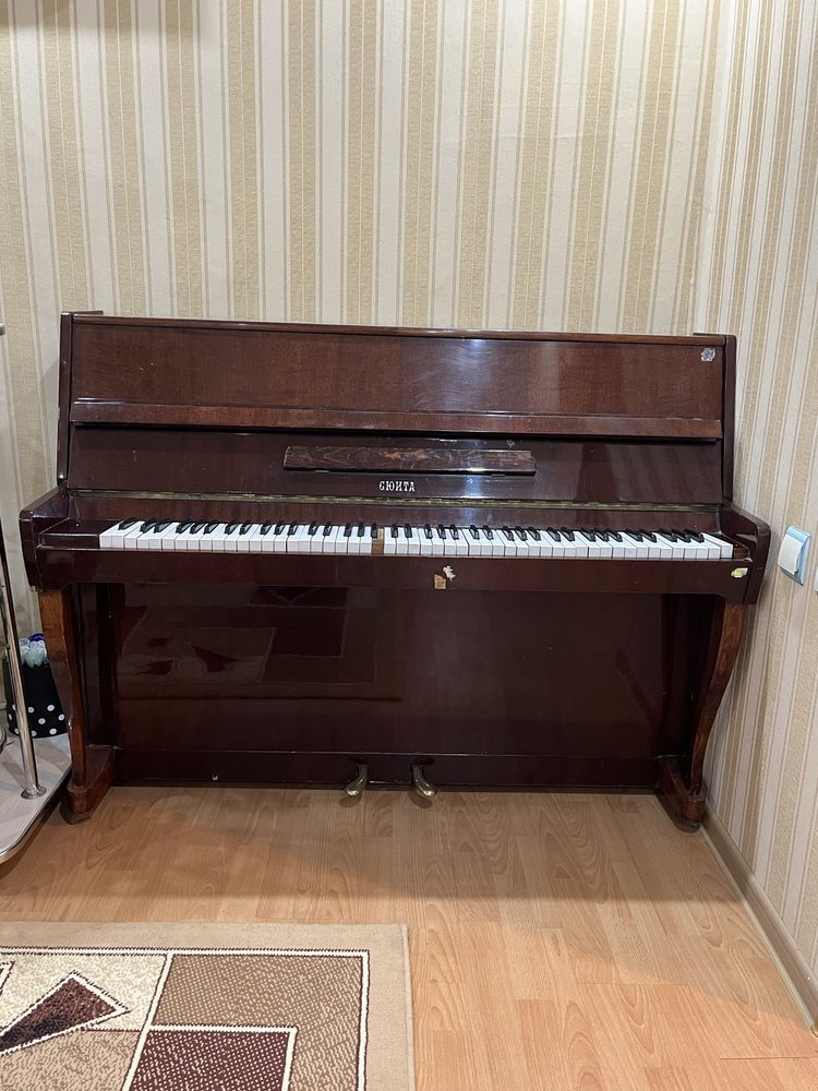 Пианино (срочно продам)