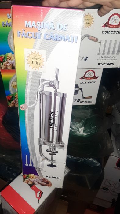 Aparat de făcut cârnați