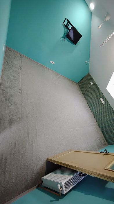 Mocheta cu burete aferent