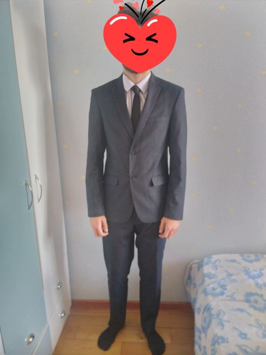 Школьная форма, рост 186 см. Рядом с Каргу.