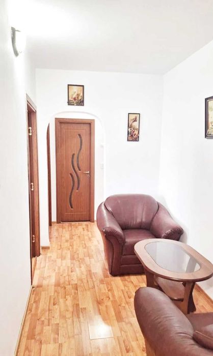 Persoană fizică  .Apartament 3 camere ,D, 71mp,Mircea cel Bătrân