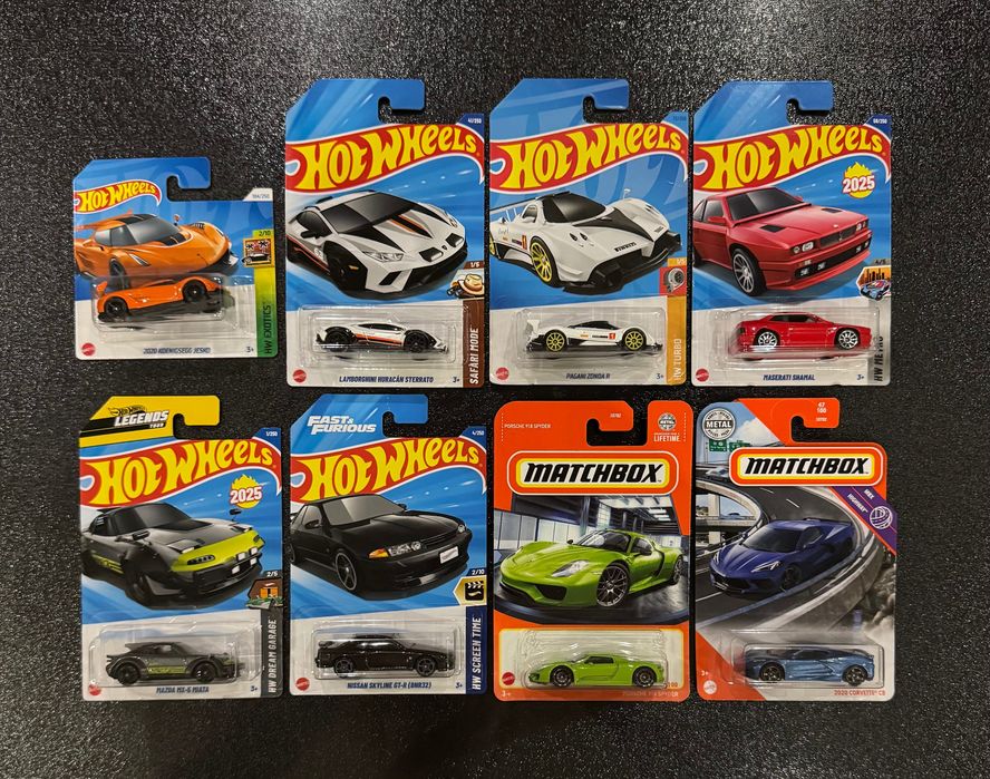 Hot Wheels Premium Tarmac Mini gt Matchbox Bugatti Mclaren Porche BMW