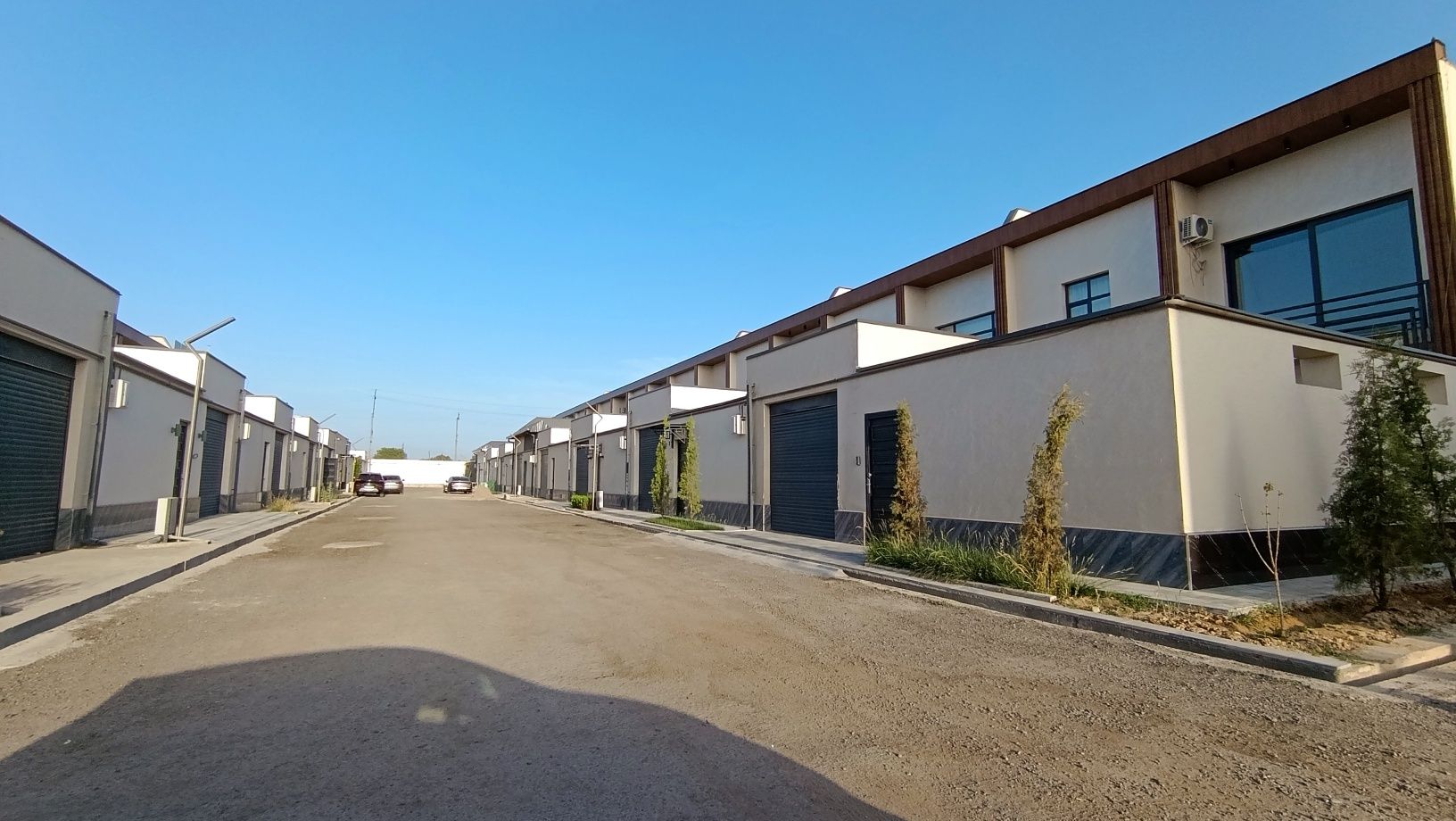 Uy sotiladi kotej Duo House salar kocha