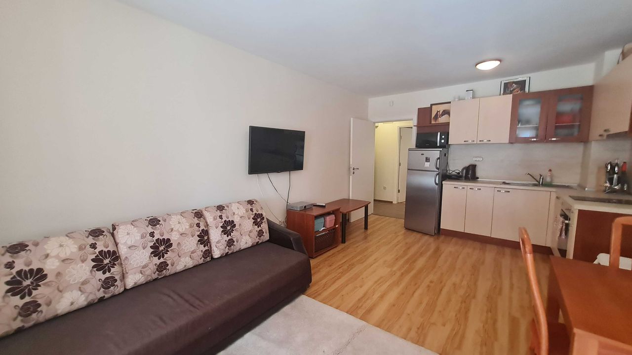 Продава се Двустаен апартамент в Несебър - 66 кв.м за 1091 €/кв.м - Снимка #8