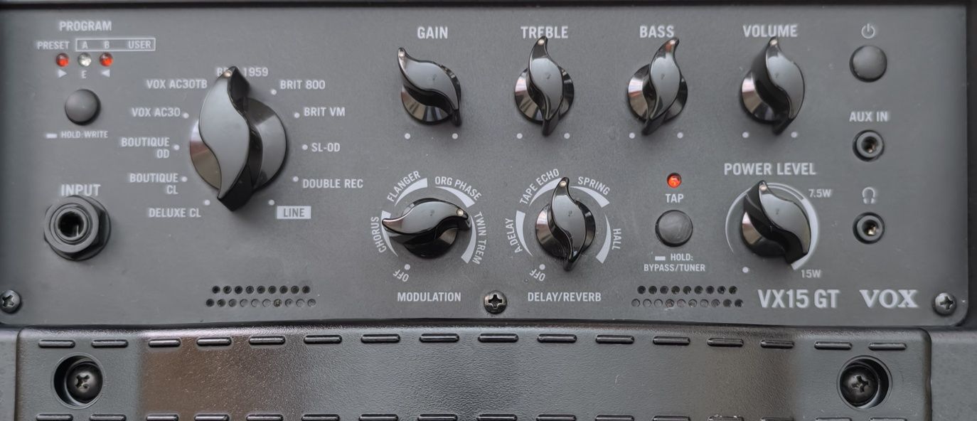 Усилвател VOX VX15GT